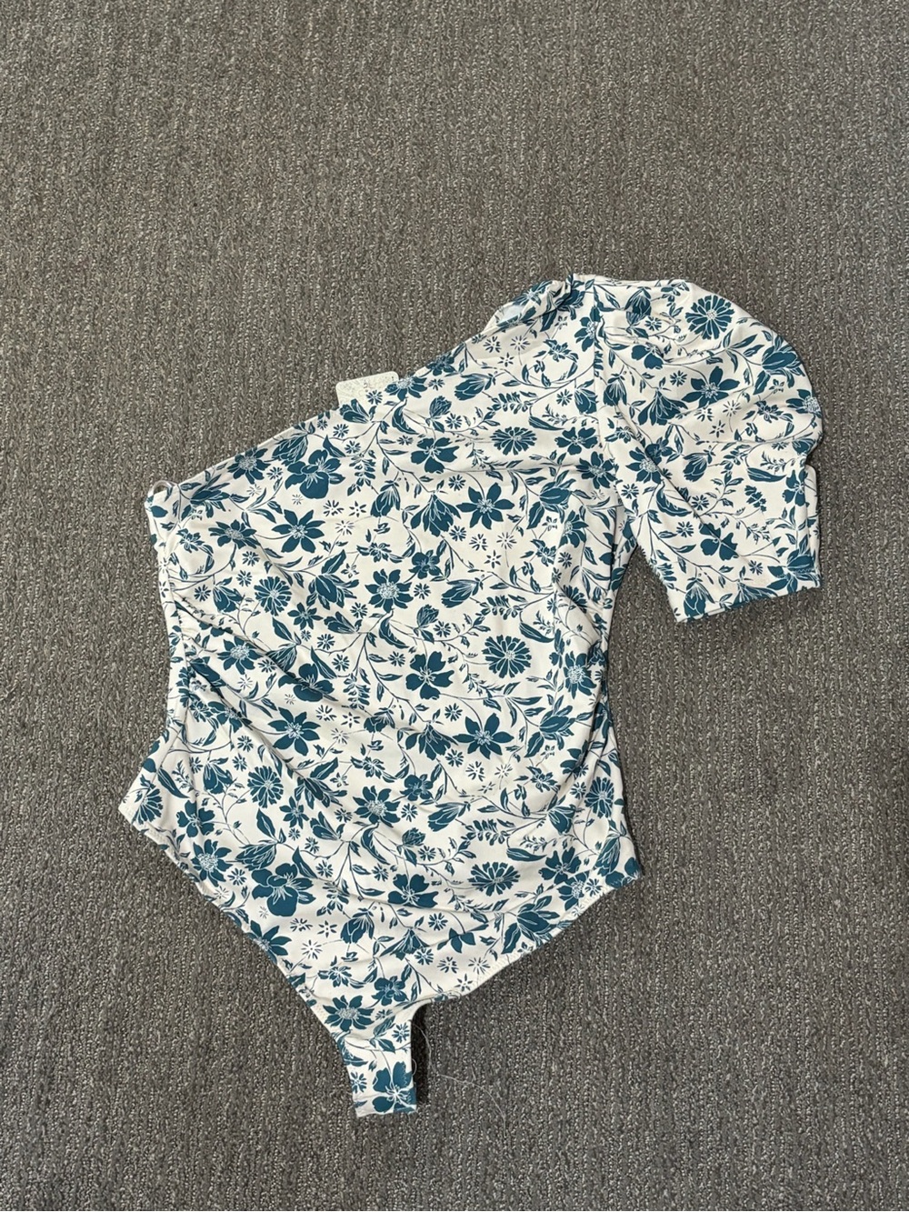 Free People One-Shoulder Puff Sleeve Floral Bodysuit - White & Teal
